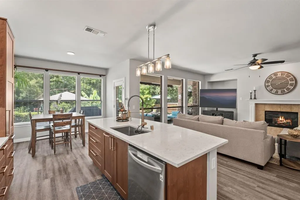 1917 Canyon Wren Drive