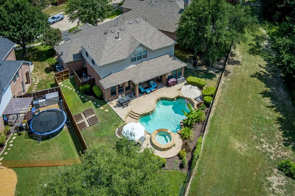1917 Canyon Wren Drive