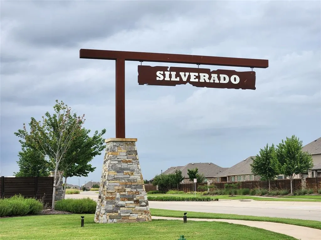 3121 Platinum Road