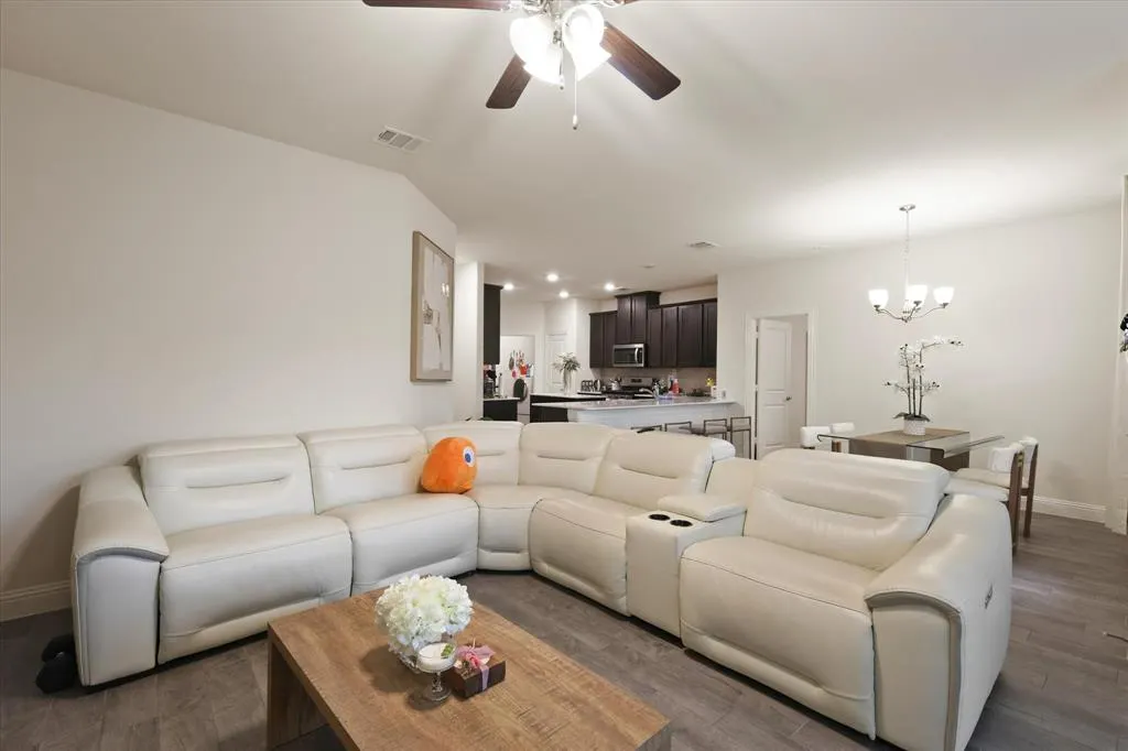 3121 Platinum Road