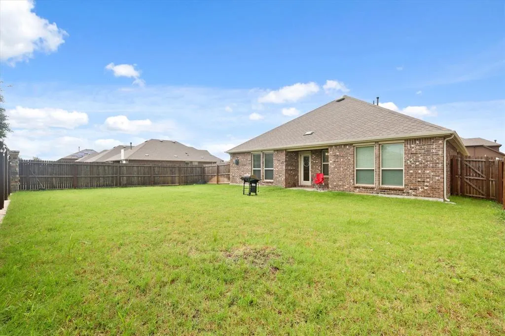 3121 Platinum Road