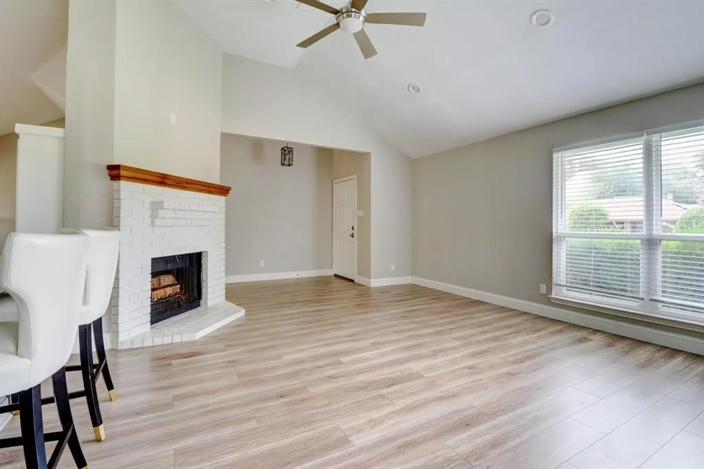 1321 Clover Drive