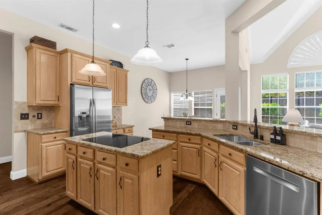 4807 Ivyleaf Lane