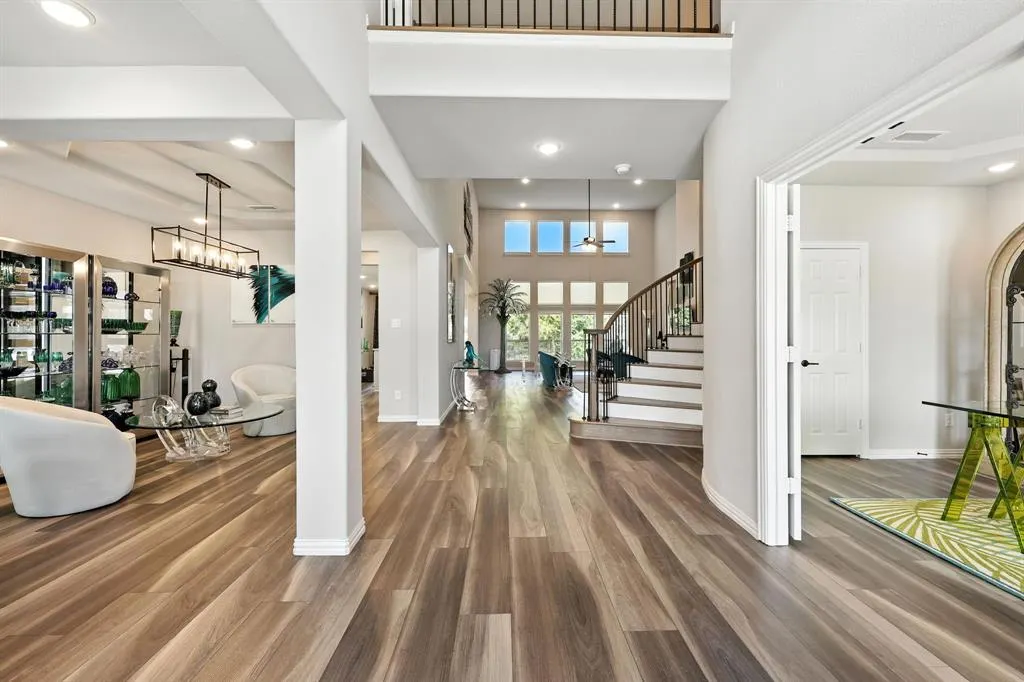 1912 Ordonez Drive