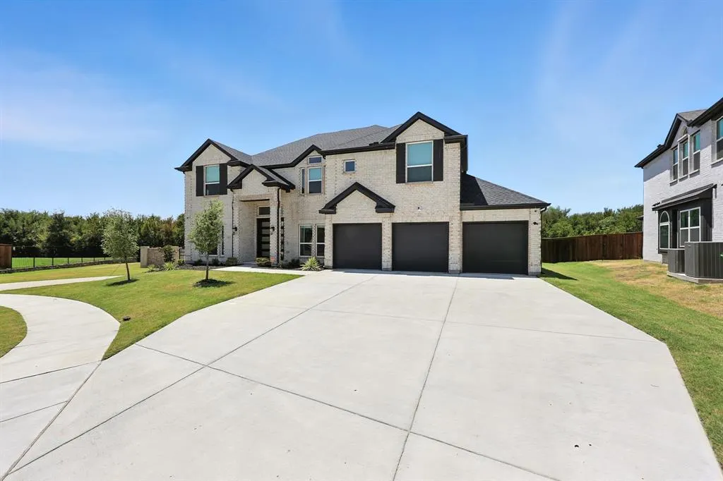 1912 Ordonez Drive