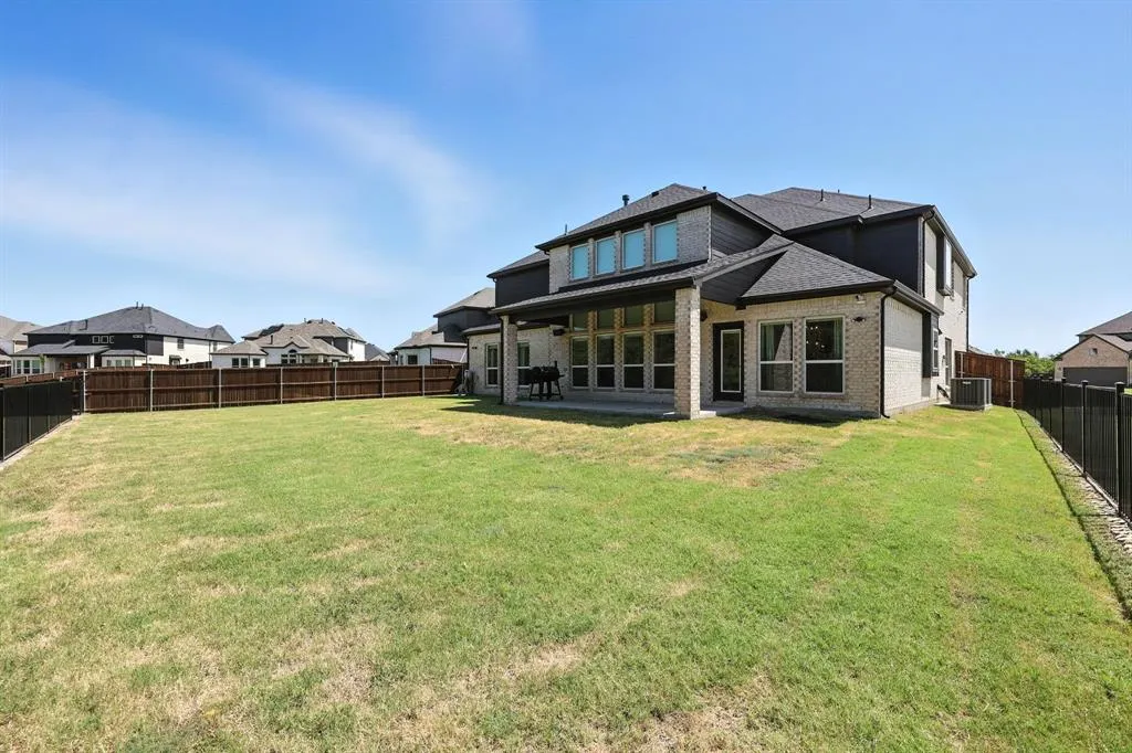 1912 Ordonez Drive
