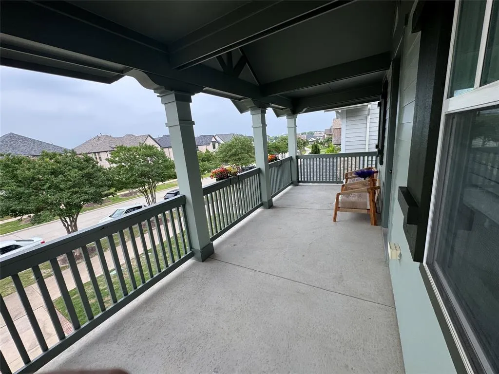 1033 Kennedy Drive