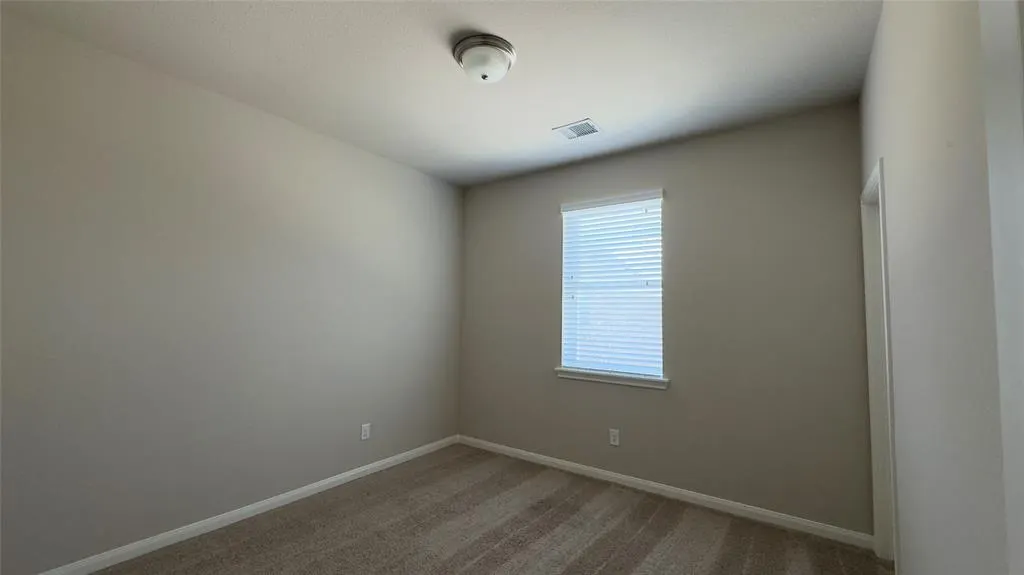 1033 Kennedy Drive