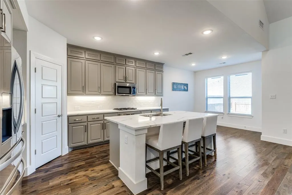 4135 Starlight Creek Drive