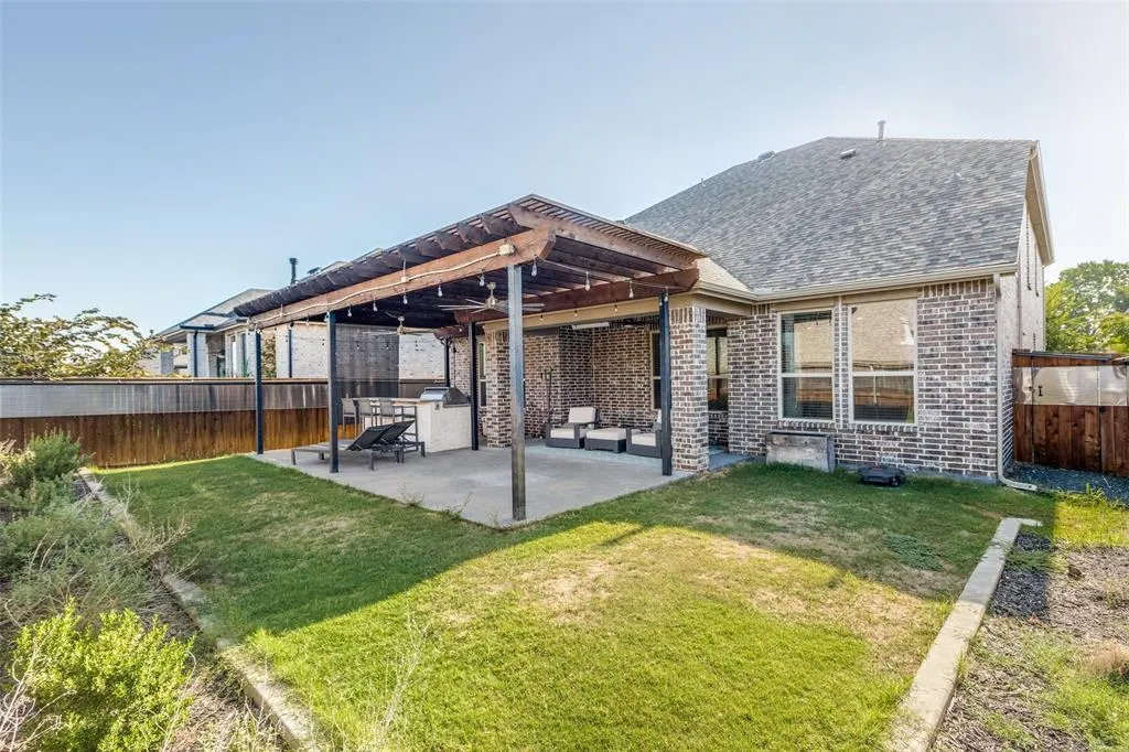 4135 Starlight Creek Drive