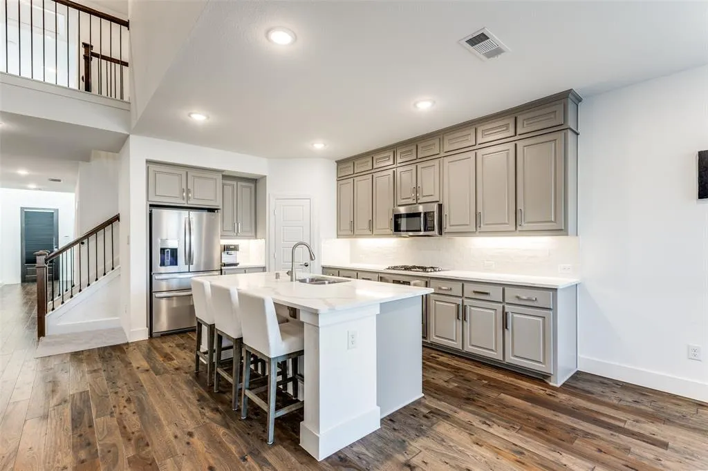 4135 Starlight Creek Drive