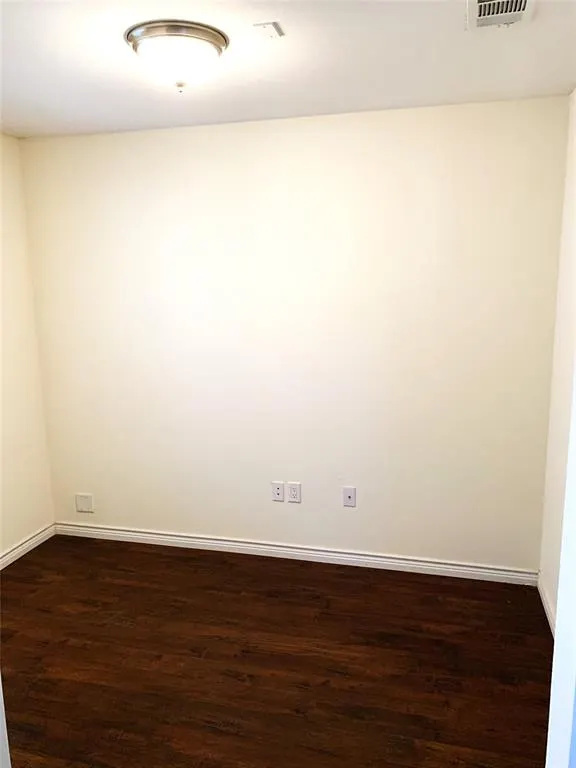 2106 Azure Pointe