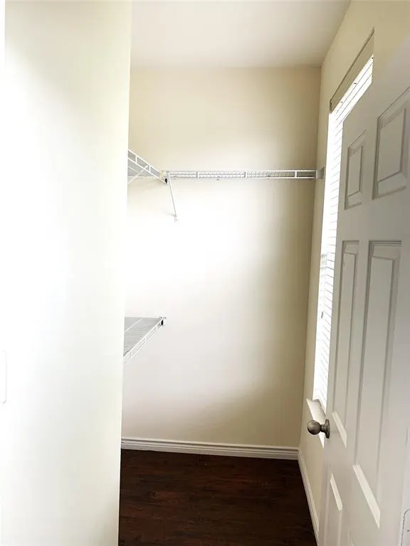 2106 Azure Pointe