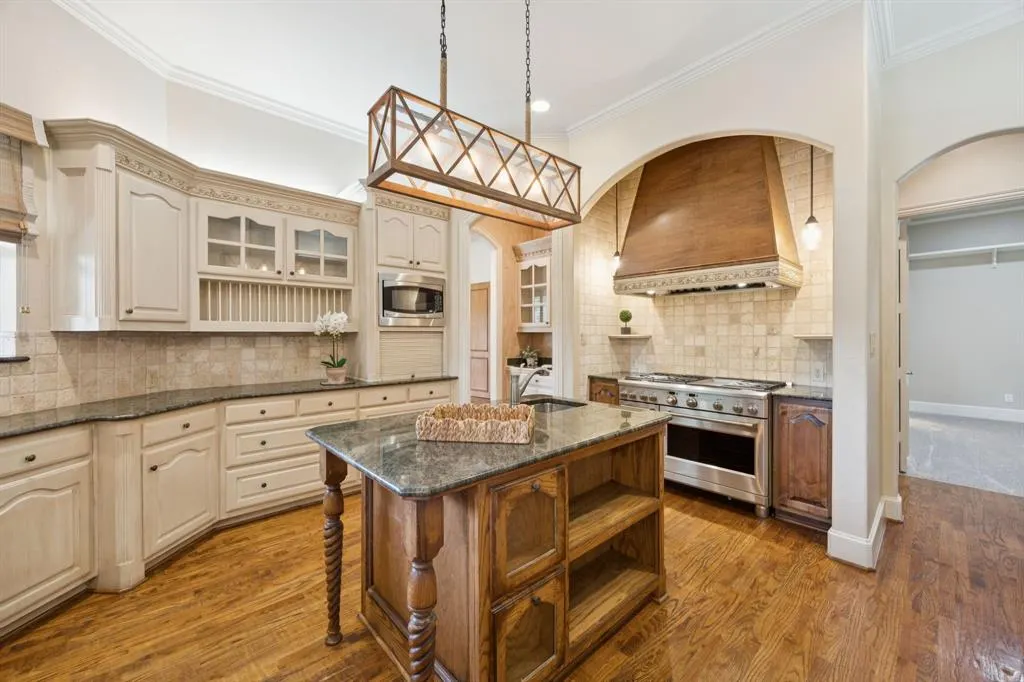 205 Suncreek Drive