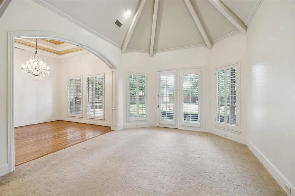 205 Suncreek Drive