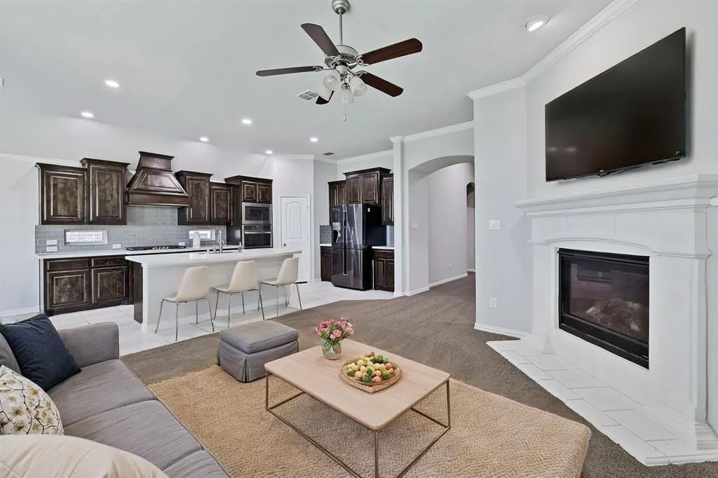16117 Gladewater Terrace