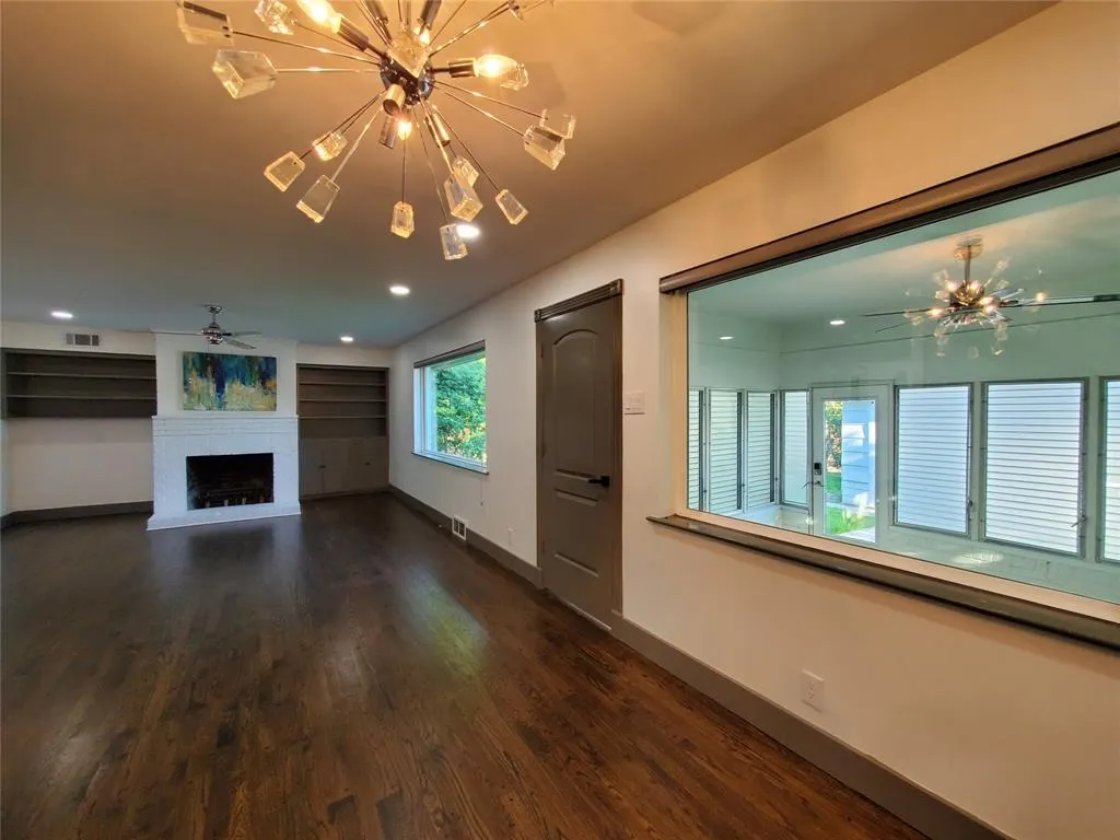 1227 Elmwood Drive