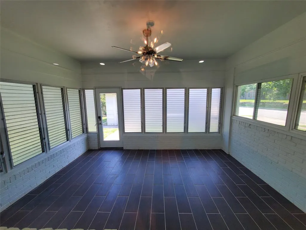 1227 Elmwood Drive