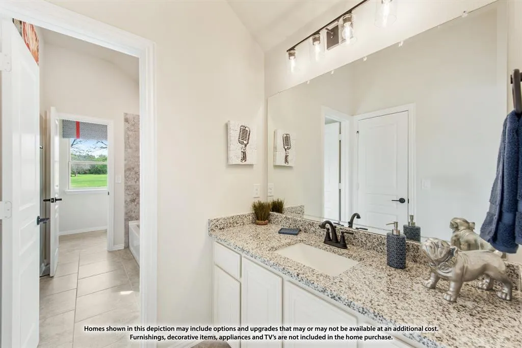7308 Iris Road