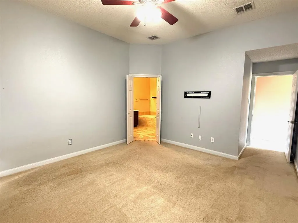 1516 Northaven Drive