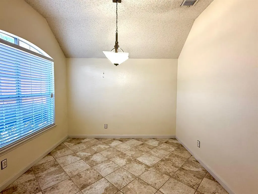 1516 Northaven Drive