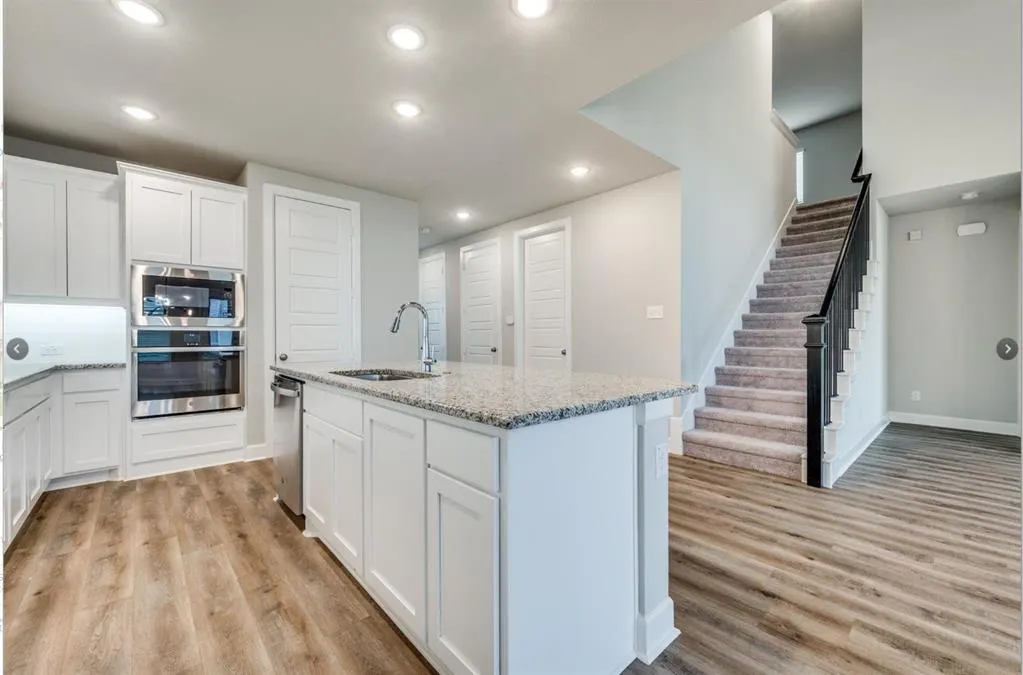 356 Moonvine Drive