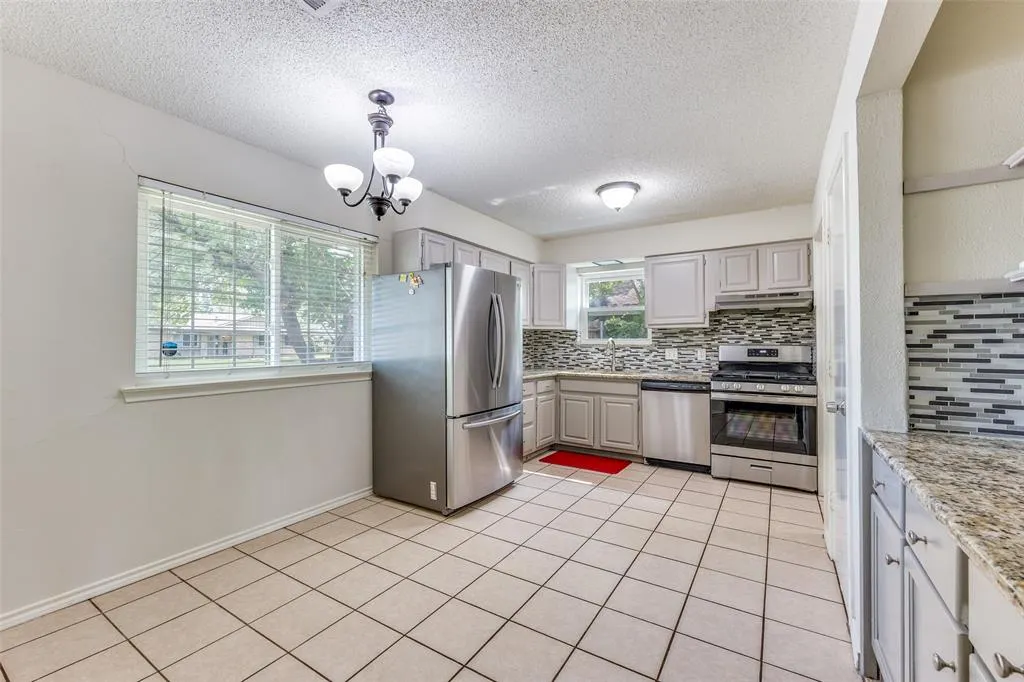 1108 Greencove Lane
