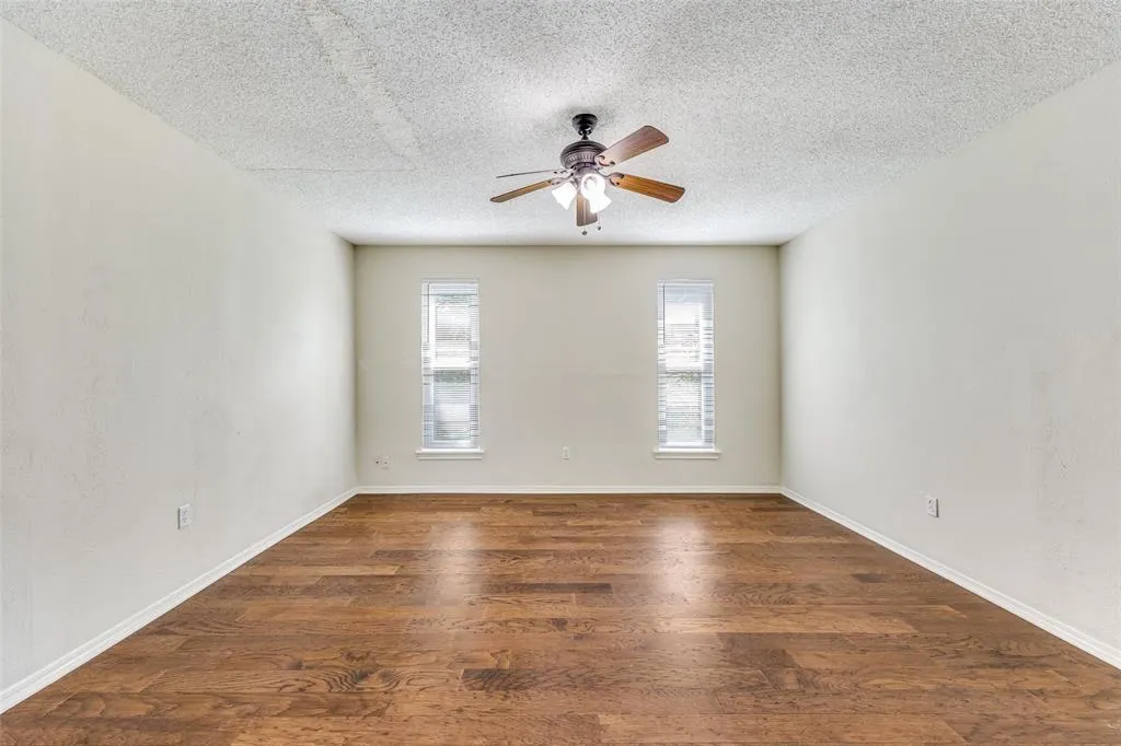 1108 Greencove Lane