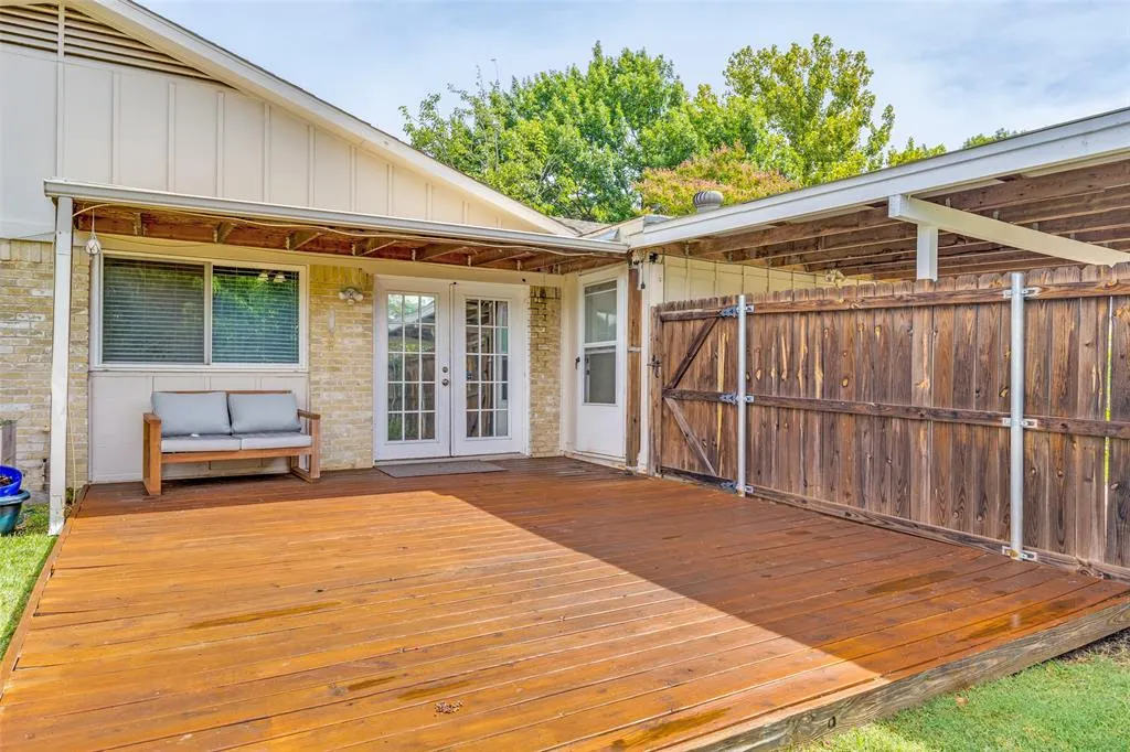 1108 Greencove Lane