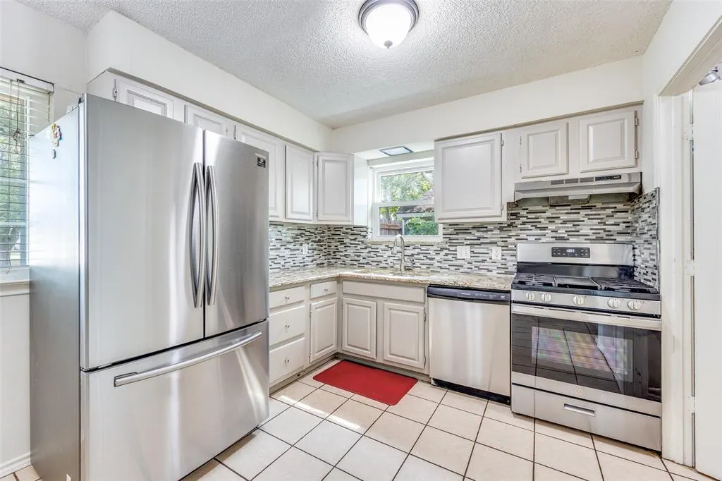 1108 Greencove Lane