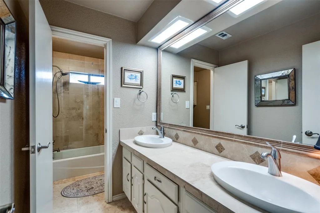 3608 Canoncita Lane