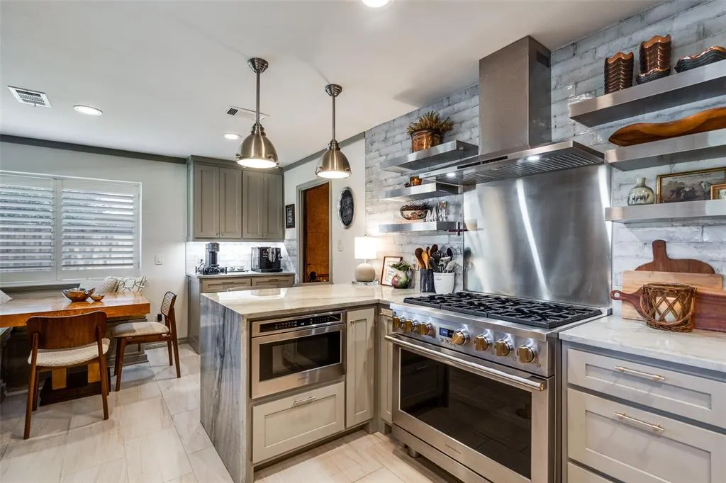 3608 Canoncita Lane