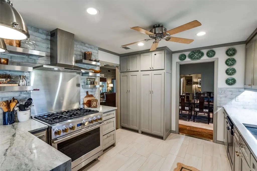 3608 Canoncita Lane