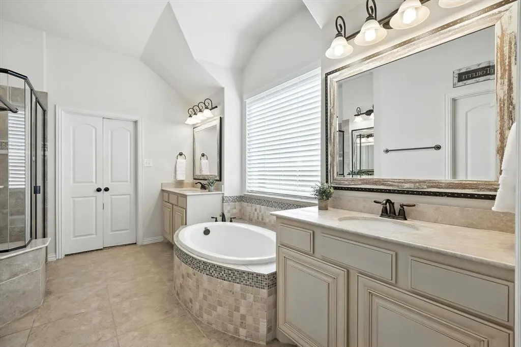 6804 Grand Mesa Parkway
