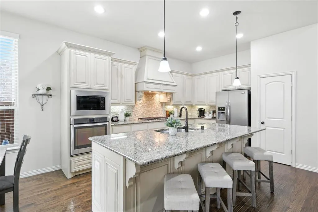 6804 Grand Mesa Parkway