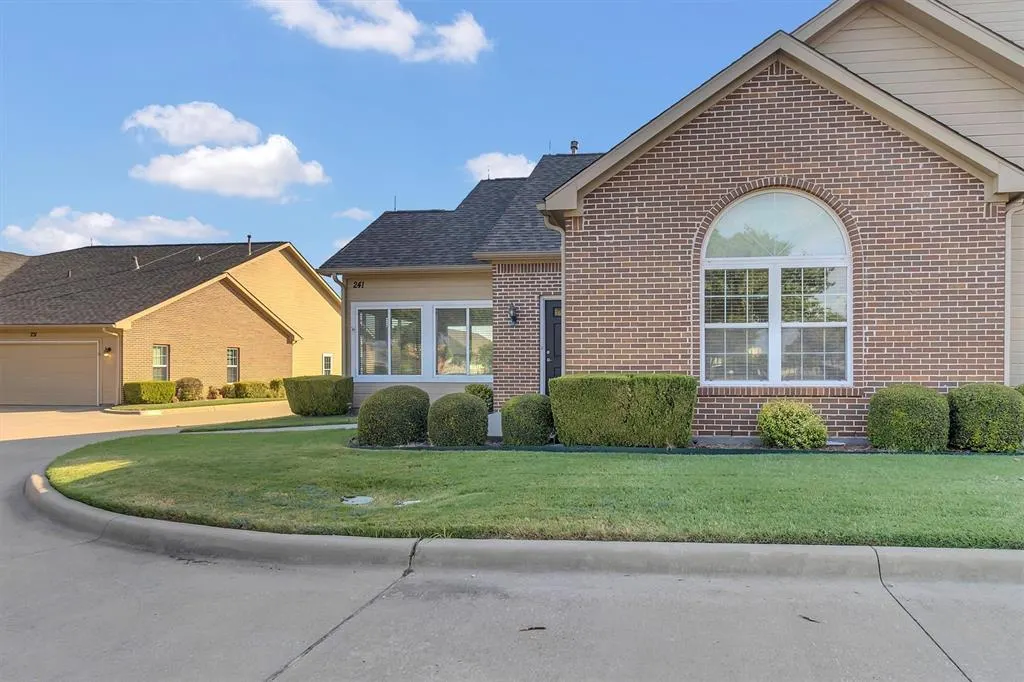 2601 Marsh Lane, #241