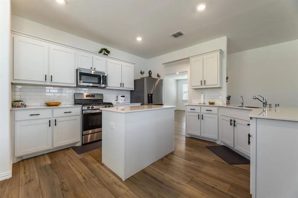 3620 Kaufman Court
