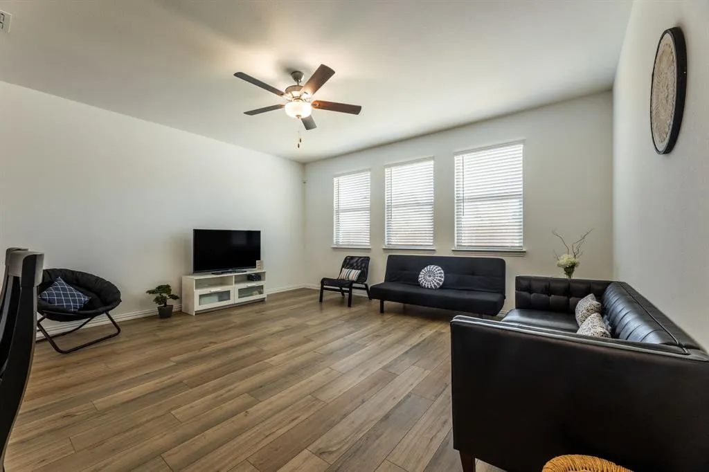 3620 Kaufman Court
