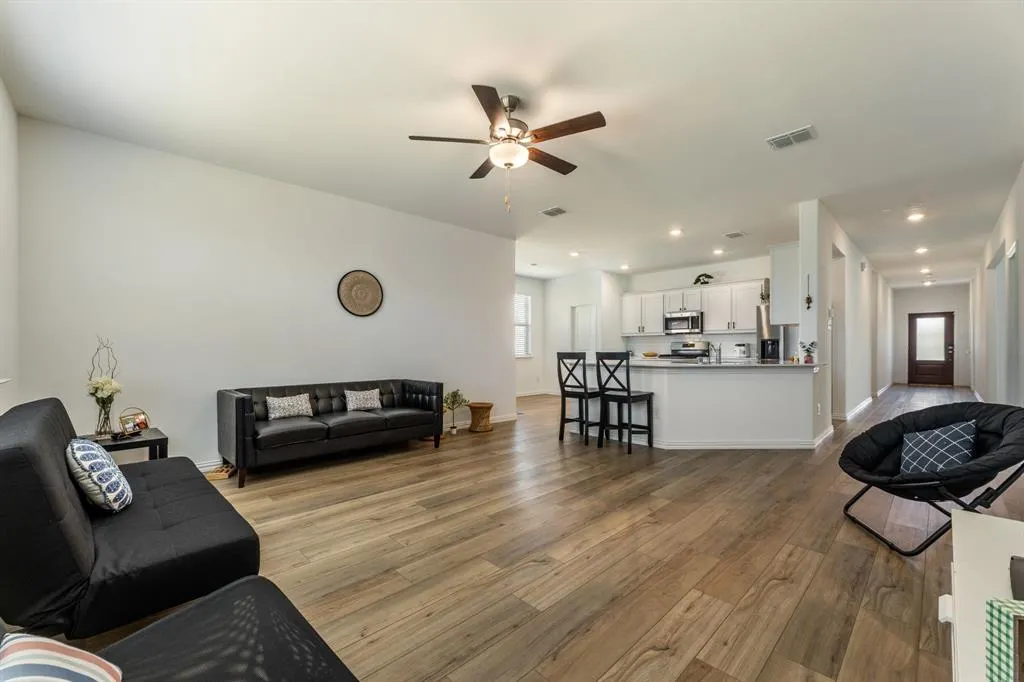 3620 Kaufman Court
