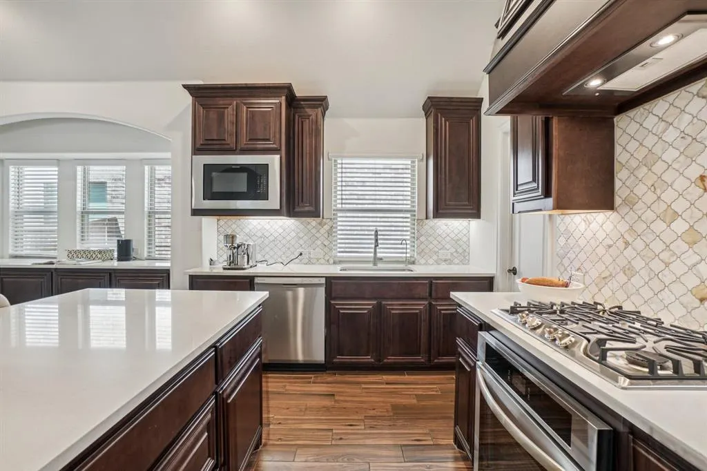 1236 Arrowwood Drive