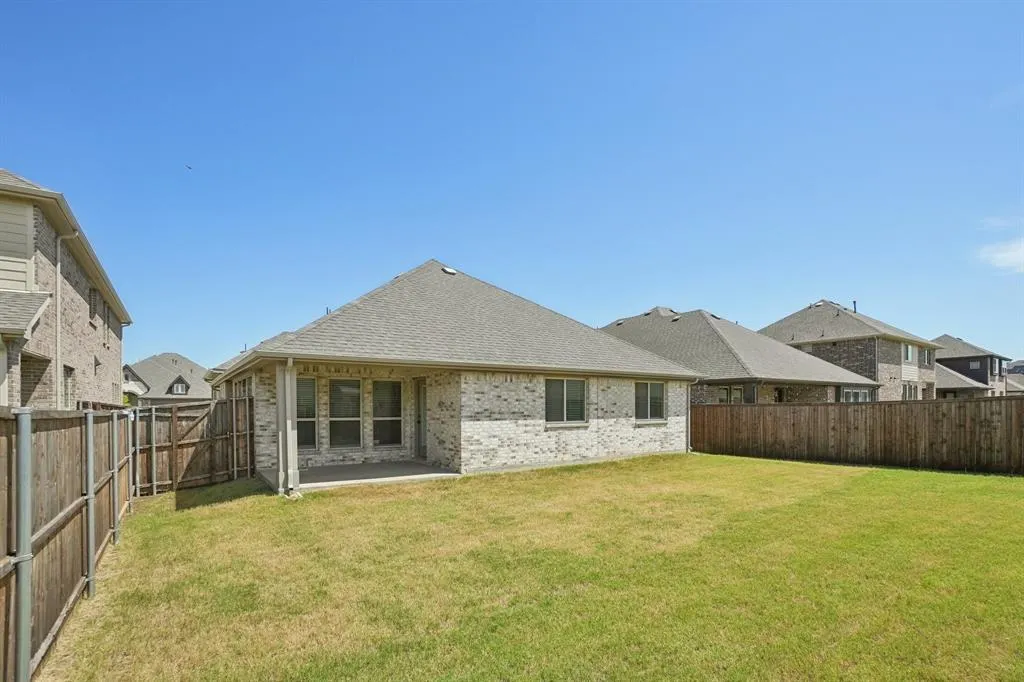 1236 Arrowwood Drive