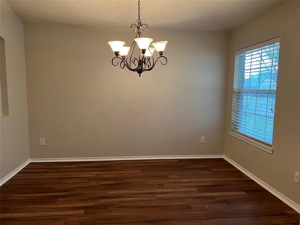1535 Sleepy Hollow Drive