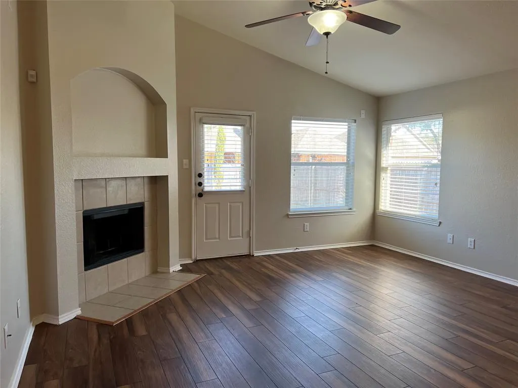 1535 Sleepy Hollow Drive