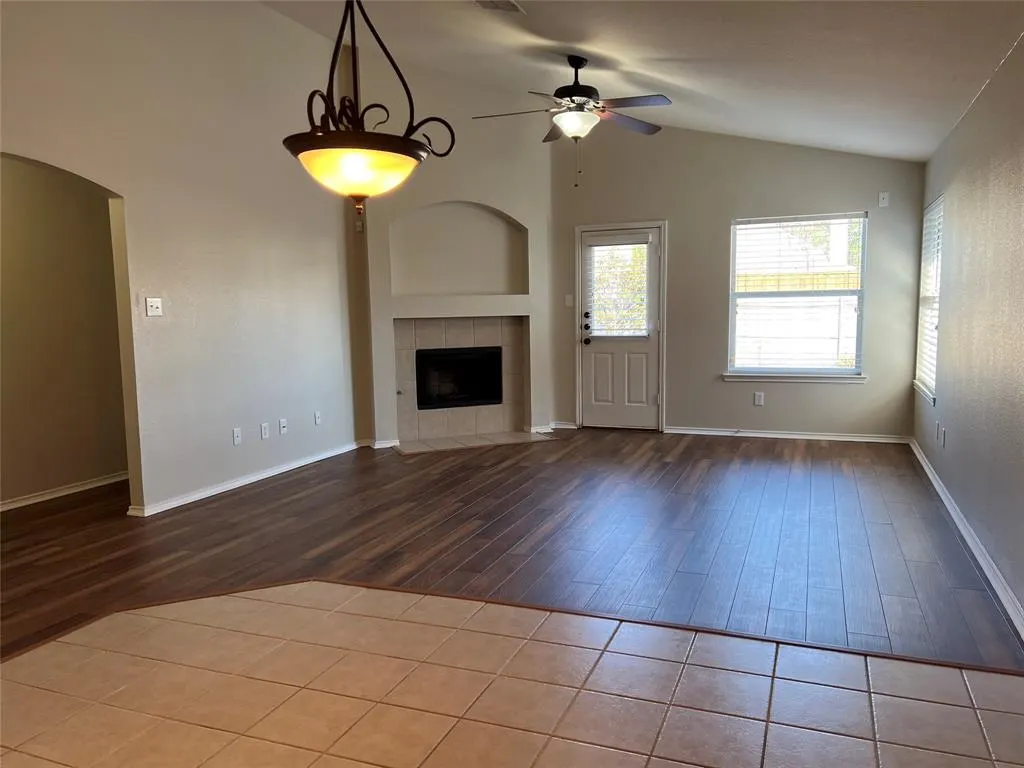 1535 Sleepy Hollow Drive
