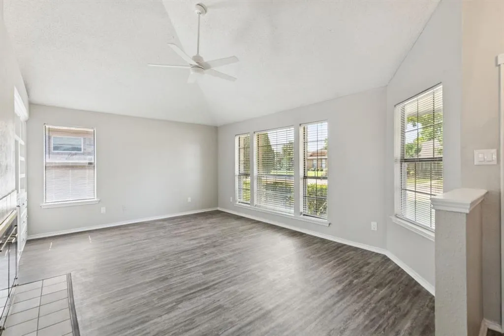 1411 Petunia Drive
