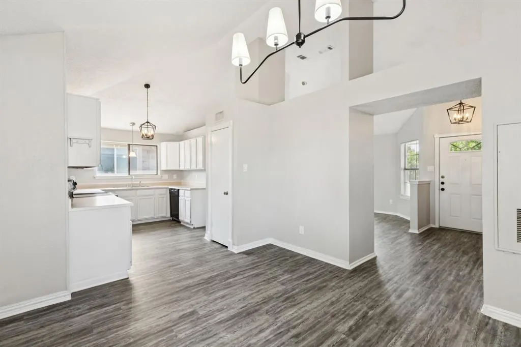 1411 Petunia Drive