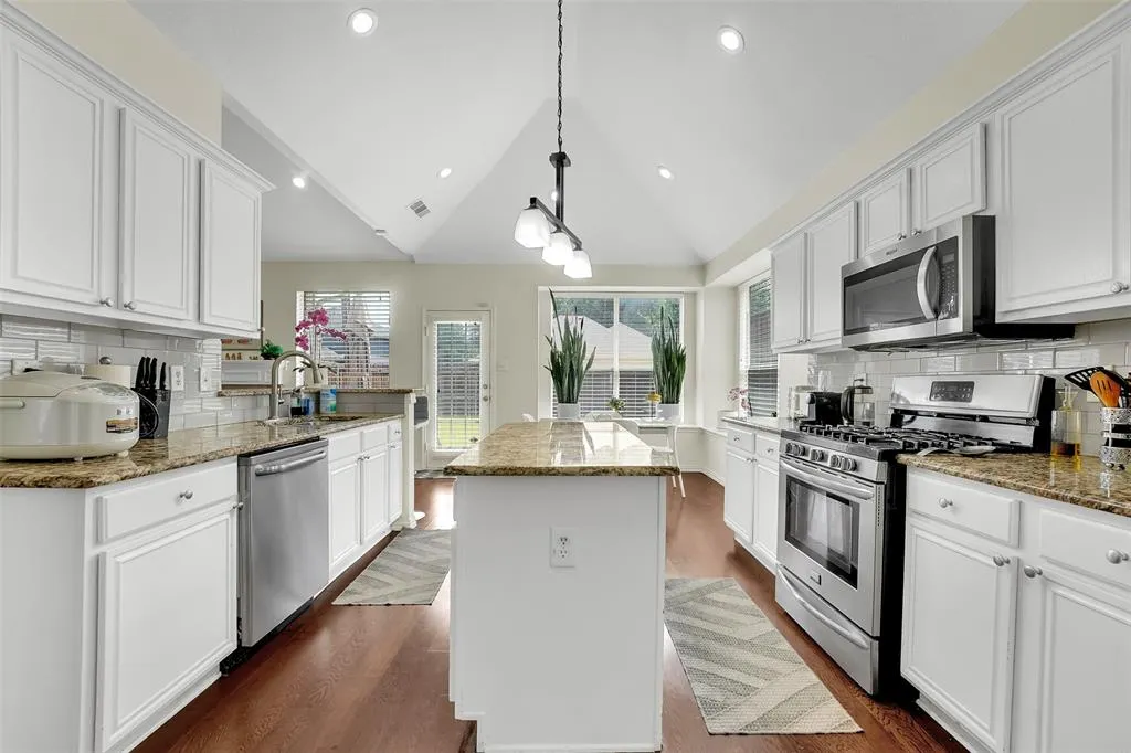 7704 Parkbrook Drive