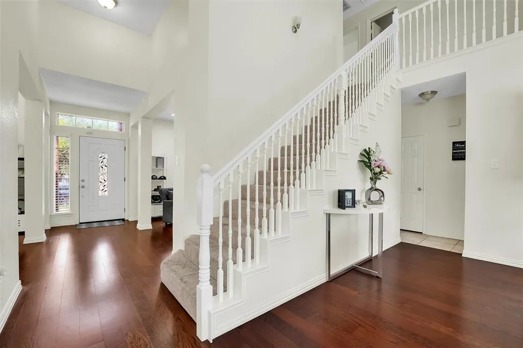 7704 Parkbrook Drive