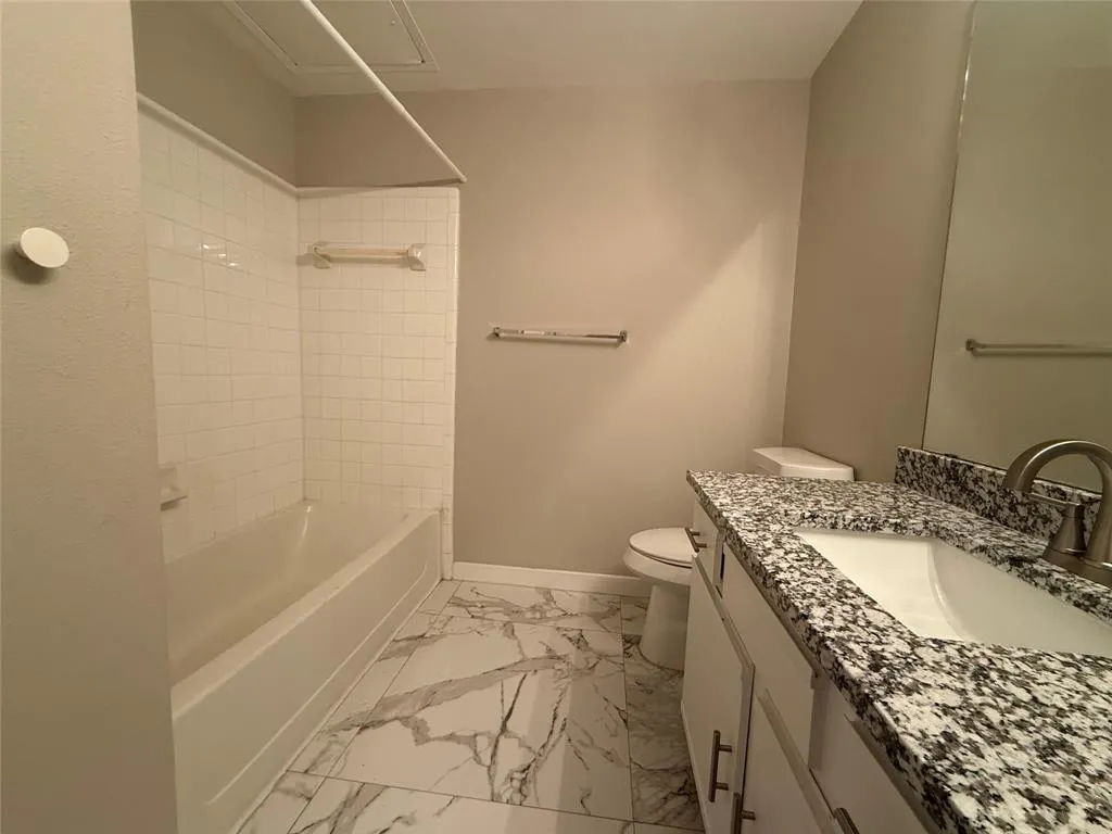 2524 Preston Road, #601