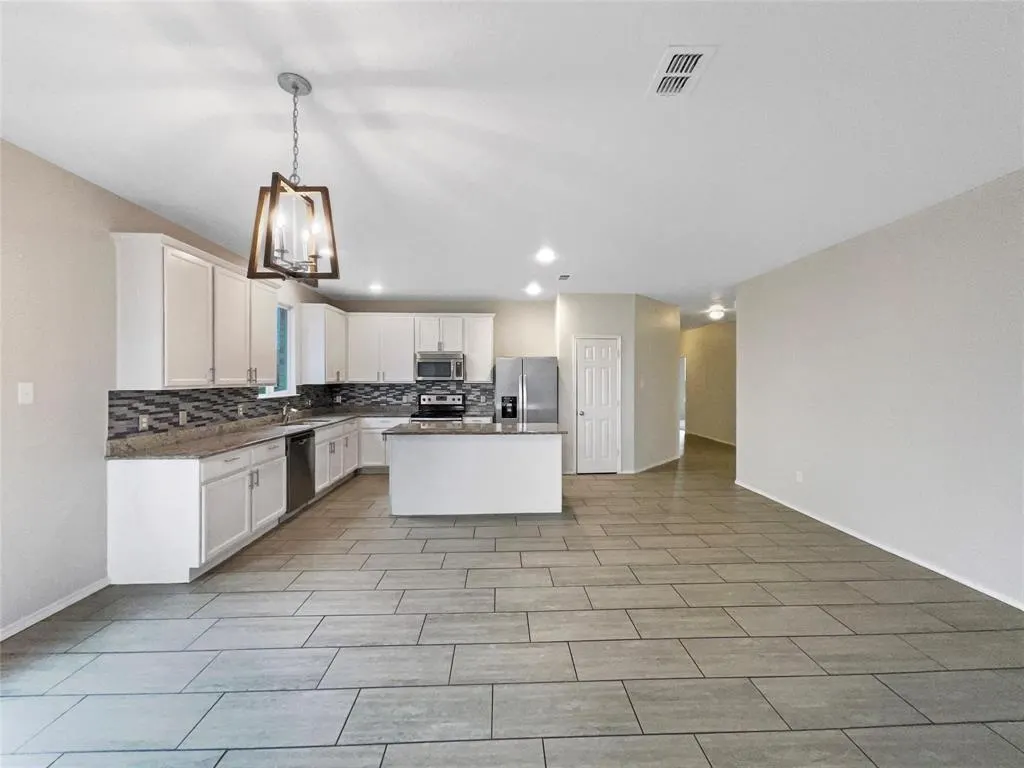 1637 Megan Creek Drive